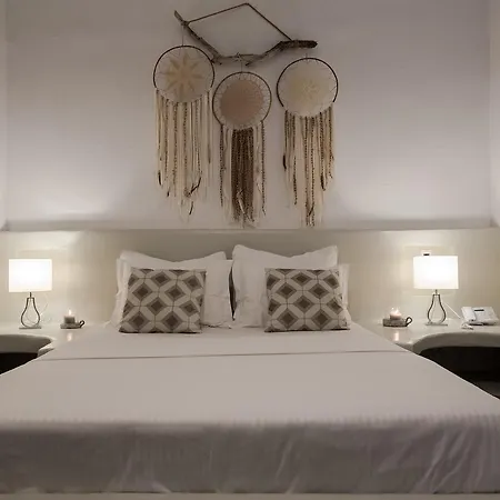 Aletro * Mykonos Town